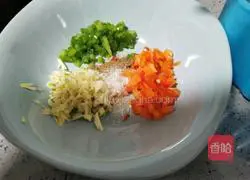 Illustration of how to make colorful pepper and quail eggs 5