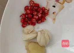 Lotus pond stir-fry Illustration of how to do it 1