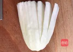 Illustration of how to make chrysanthemum and radish 3