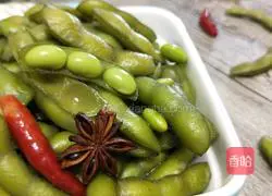 Illustration of how to make spiced edamame 7