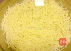 Illustration of how to make stir-fried shredded potatoes 1