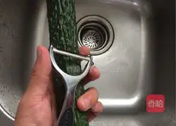 Illustration of how to make crispy original cucumbers 1