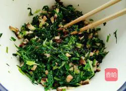 Illustration of how to make steamed shiitake mushrooms with pickled vegetables 6