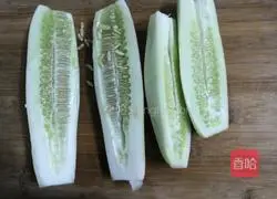 Illustration of how to make red braised old cucumbers 2