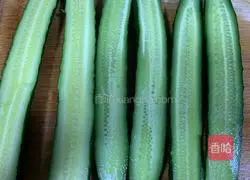 Illustration of how to make pickled cucumber 2