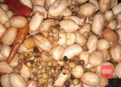 Illustration of how to make spicy peanuts 2