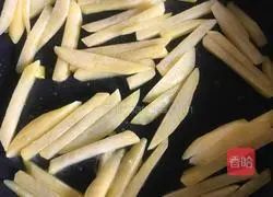 Illustration of how to make homemade French fries 5