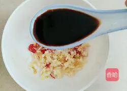 Illustration of how to make cold coir raincoat cucumber 8