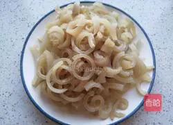 Illustration of how to make crystal pig skin jelly 5