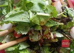 Illustration of how to make soybean paste with cherry radish 3