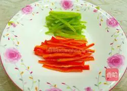 Illustration of how to mix onions with fungus 2