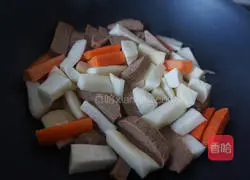 Illustration of how to make yam stewed beef tenderloin (vegetarian version) 6