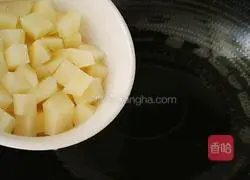 Potatoes Illustration of how to make fried corn with cucumber 3
