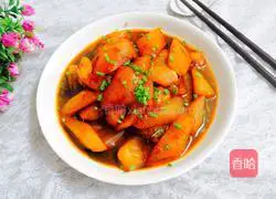 Illustration of how to make red braised cucumber 15