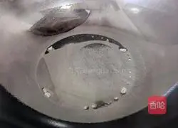 Illustration of how to make lemon and lotus root strips 5