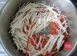 Homestyle Hot and Sour Soup Illustration 6