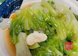 Illustration of how to make lettuce in oyster sauce 11