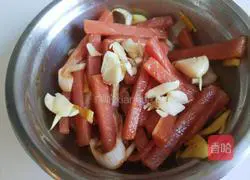 Xinwen gourmet spicy tenderloin strips recipe 6