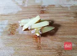 Illustration of how to make spicy stir-fried gourd 2