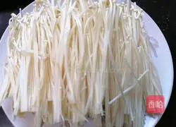 Steamed vermicelli with garlic paste Illustration of how to make enoki mushrooms 5