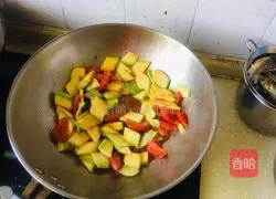 Illustration of how to make fried zucchini with tomatoes 7