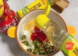 Illustration of spicy cold preserved eggs 6