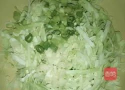 Illustration of how to make cold cabbage 3
