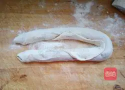 Illustration of how to make sesame sauce pancakes 8