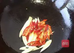 Illustration of how to make fried shredded beans 6