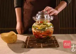 Illustration of how to make Sichuan kimchi 7