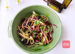 Illustration of how to mix onions with fungus 5