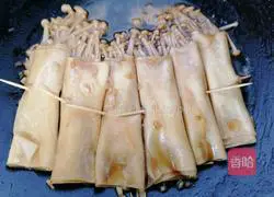 How to make enoki mushroom rolls with bean skin Illustration 9