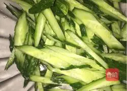 Recipe for red oil pig ears Illustration 2