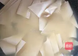 Illustration of how to make hot pepper dried tofu 1