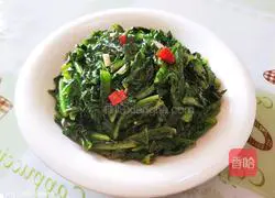 Illustration of how to make stir-fried lettuce leaves 1