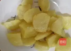 Illustration of how to cook Di Sanxian 6