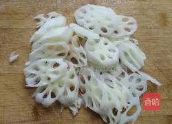 Illustration of how to make fried lotus root slices 2