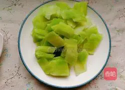 Illustration of how to make carrots and lettuce 2