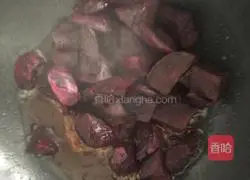 Illustration of how to make brushed purple sweet potato 6