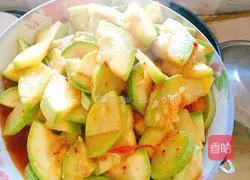 Illustration of how to stir-fry zucchini 10