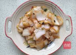 Illustration of how to make stir-fried cabbage with soy sauce 9