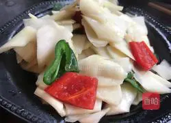 Illustration of how to make stir-fried wild rice 7