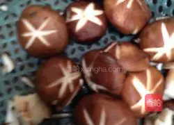 Illustration of how to make mushrooms and vegetables 3