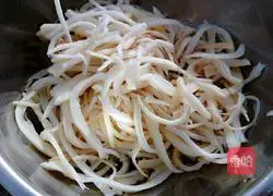 Illustration of how to make cold platycodon 6