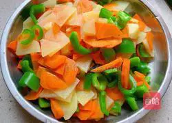 Illustration of how to make Di Sanxian 3