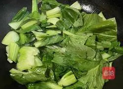 How to stir-fry Piaoer vegetables Illustration 4