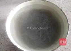 Ants Illustration of how to climb a tree 1