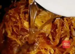 Illustration of how to make pickled vegetable noodles 13