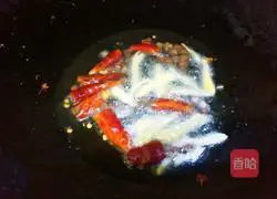 Illustration of how to make stir-fried shredded radish 6