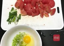 Illustration of how to make scrambled eggs with tomatoes 1